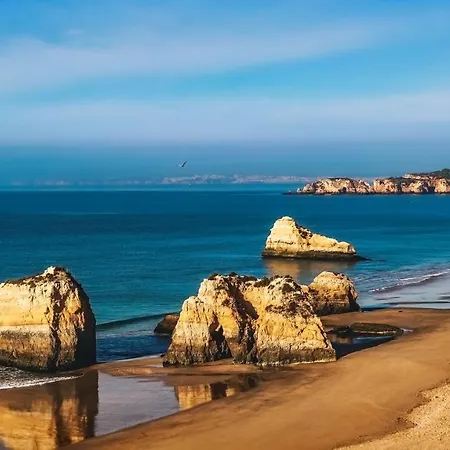 Elegant In With Private Pool. Villa