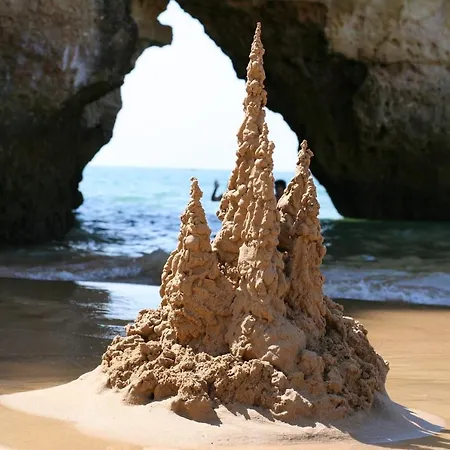 Villa Elegant In With Private Pool. *