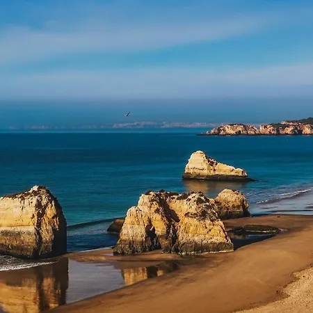 Elegant In With Private Pool. Villa Albufeira